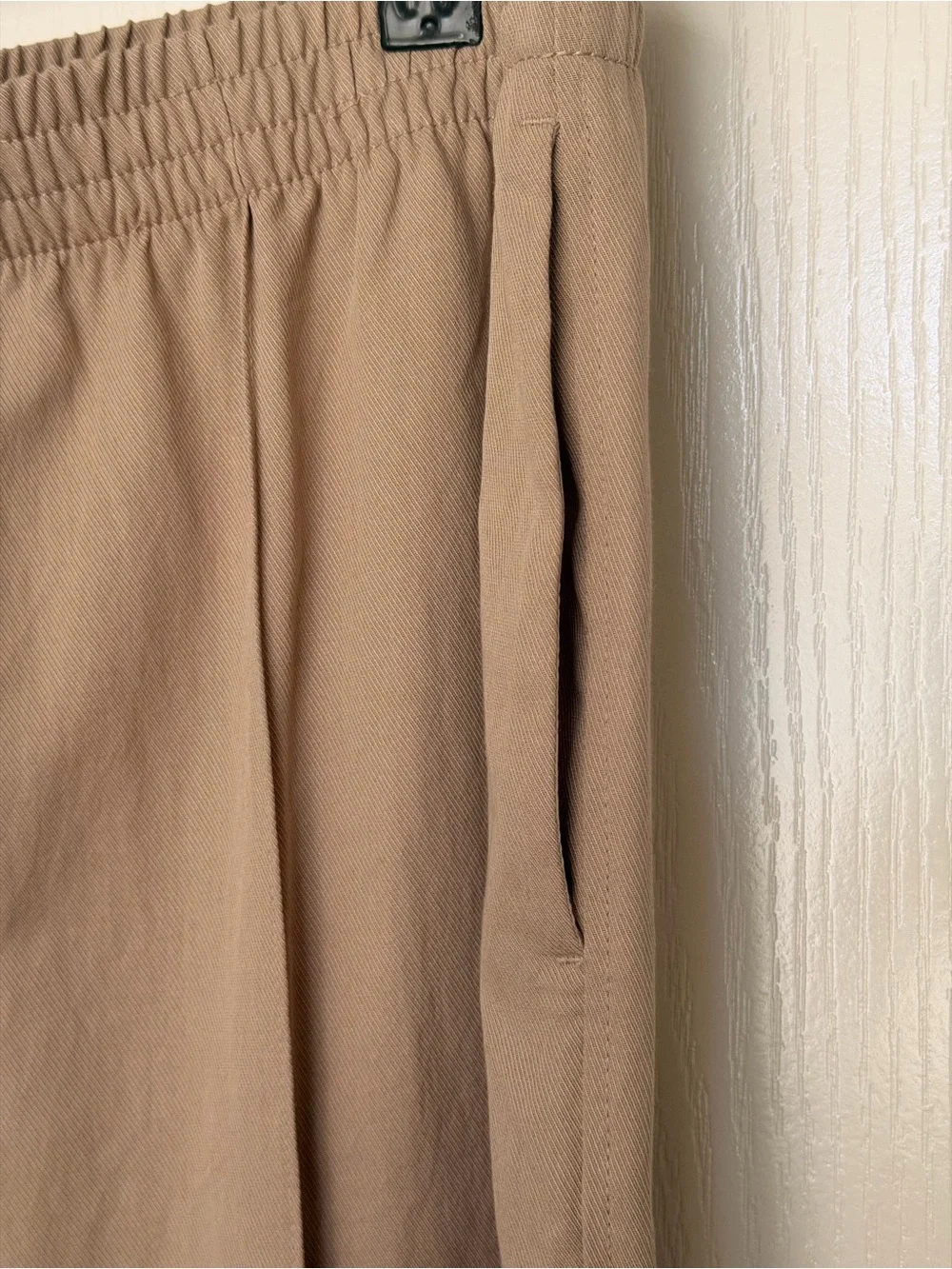Woman’s H&M Wide Leg Pants